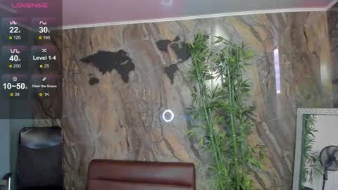 ALAHIA online show from April 4, 2026, 5:21 pm