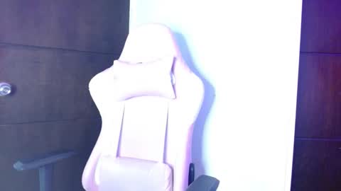 Alahia sweet official online show from October 20, 2025, 7:58 pm