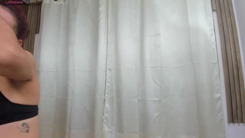 Snapshot of alahiaevansz chatting on May 5, 2026, 3:03 am AlahiaEvansz online show from May 5, 2026, 3:03 am