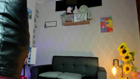 Alaia online show from April 14, 2026, 6:58 pm