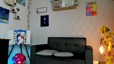 Snapshot of alaia_love77 chatting on May 15, 2026, 8:05 pm Alaia online show from May 15, 2026, 8:05 pm