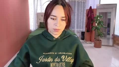 Alaia Skater online show from September 18, 2025, 7:49 pm