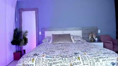 Snapshot of alaiaguerra chatting on October 8, 2025, 8:17 pm alaiaguerra online show from October 8, 2025, 8:17 pm