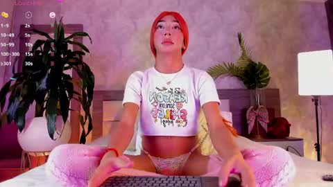 alaiaguerra online show from April 18, 2026, 7:58 pm