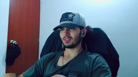 alan34_ online show from April 8, 2026, 5:51 am