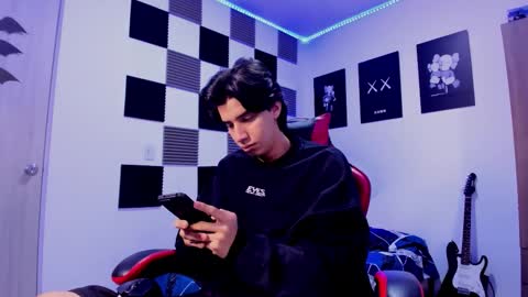 Alan Boy online show from December 3, 2025, 12:03 pm