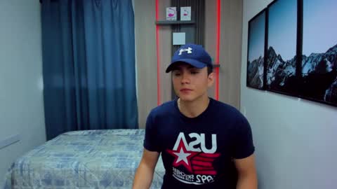 Alan  Kevin can we reach 100 thumbs up please guys  online show from January 26, 2025, 11:39 am