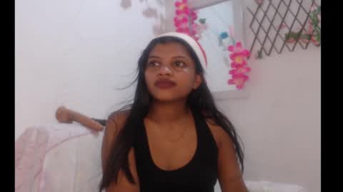 Snapshot of alana_2024 chatting on December 16, 2024, 5:06 am Working hours pm to am every day online show from December 16, 2024, 5:06 am