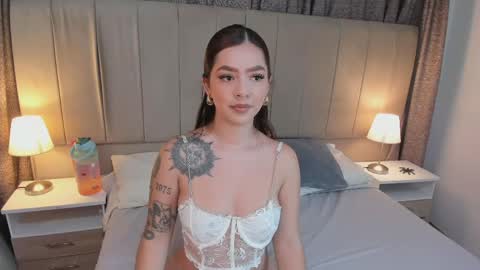 alana_gv online show from April 14, 2026, 12:22 pm