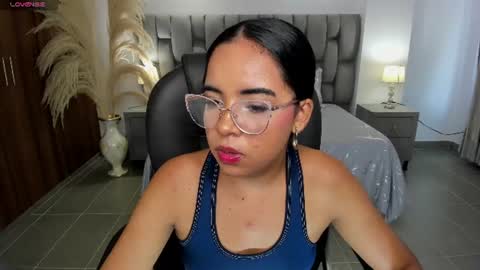 alana  online show from June 11, 2026, 7:01 pm