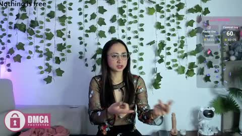 alana_pherson online show from April 6, 2026, 4:46 am