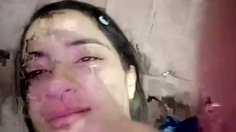 isabella online show from September 24, 2025, 2:42 pm