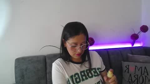 Snapshot of alana_steel_1 chatting on February 6, 2026, 7:39 pm Alana online show from February 6, 2026, 7:39 pm