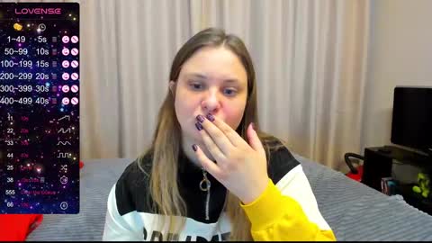 Snapshot of alanabrox chatting on January 10, 2025, 7:04 am Julia online show from January 10, 2025, 7:04 am