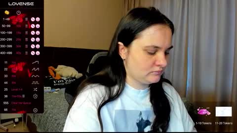 Snapshot of alanabrox chatting on September 9, 2025, 10:37 am Julia online show from September 9, 2025, 10:37 am