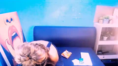 Snapshot of alanadelray chatting on February 7, 2025, 8:22 am alanadelray online show from February 7, 2025, 8:22 am