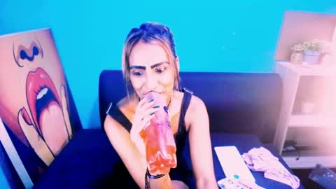 Snapshot of alanadelray chatting on February 12, 2025, 2:32 pm alanadelray online show from February 12, 2025, 2:32 pm