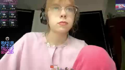 Snapshot of alanehadaller chatting on October 5, 2025, 1:20 pm Stella online show from October 5, 2025, 1:20 pm