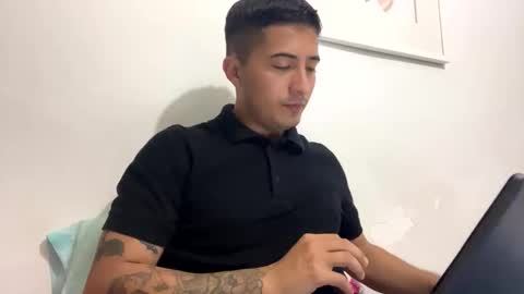 Snapshot of alanj998 chatting on October 7, 2025, 2:31 am alanj998 online show from October 7, 2025, 2:31 am