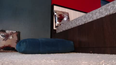 Snapshot of alanna_gold chatting on December 5, 2024, 9:06 am Alanna online show from December 5, 2024, 9:06 am