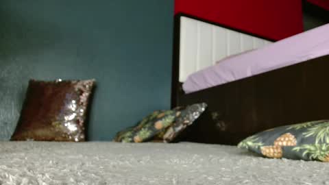 Snapshot of alanna_gold chatting on September 16, 2025, 2:56 am Alanna online show from September 16, 2025, 2:56 am