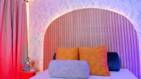 Alanna  online show from February 2, 2025, 2:27 am