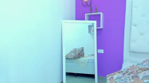 Ana online show from January 11, 2025, 5:07 pm