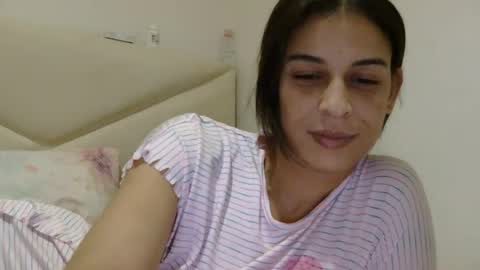 AllylicArabis online show from June 17, 2026, 1:08 am