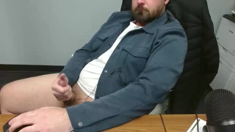 Snapshot of alaska4411 chatting on December 3, 2024, 2:36 am John online show from December 3, 2024, 2:36 am