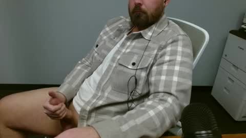 Snapshot of alaska4411 chatting on February 7, 2025, 3:34 am John online show from February 7, 2025, 3:34 am