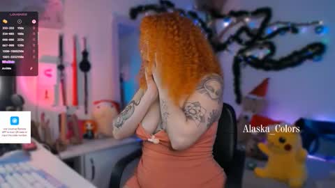 Snapshot of alaska_colors chatting on December 5, 2025, 4:58 pm Caro online show from December 5, 2025, 4:58 pm