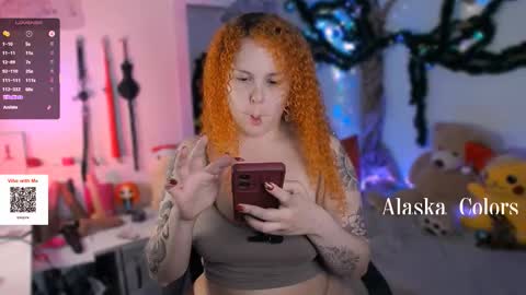 Snapshot of alaska_colors chatting on December 14, 2025, 2:00 pm Caro online show from December 14, 2025, 2:00 pm