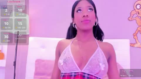 Snapshot of alayshajohnson chatting on October 24, 2025, 10:39 pm alayshajohnson online show from October 24, 2025, 10:39 pm