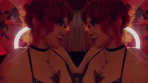 albaandthayron online show from November 1, 2025, 12:07 pm