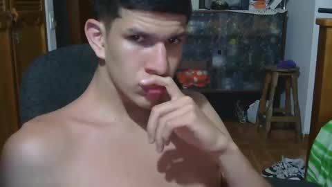 Snapshot of albajadmamad_01 chatting on September 22, 2025, 2:35 am josevcam online show from September 22, 2025, 2:35 am