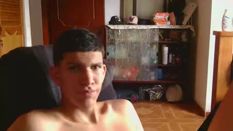 Snapshot of albajadmamad_01 chatting on October 22, 2025, 5:56 pm josevcam online show from October 22, 2025, 5:56 pm