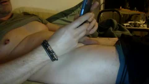 Snapshot of albandant chatting on January 25, 2025, 4:35 pm albandant online show from January 25, 2025, 4:35 pm