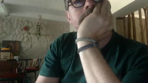 Snapshot of albandant chatting on June 30, 2026, 8:04 am albandant online show from June 30, 2026, 8:04 am