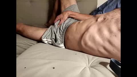 Snapshot of alberbeltrandiaz chatting on June 1, 2026, 2:46 am alberbeltrandiaz online show from June 1, 2026, 2:46 am