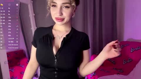 Snapshot of albertinadez chatting on March 1, 2026, 6:54 pm Viktoria online show from March 1, 2026, 6:54 pm