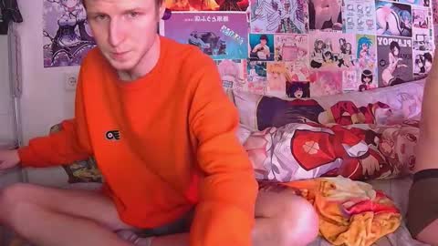 Snapshot of albertpainhate chatting on December 20, 2025, 9:11 pm Albert You can ------------ support me at online show from December 20, 2025, 9:11 pm