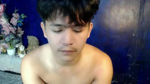 Snapshot of albertx_destroyer69 chatting on April 21, 2026, 2:04 am Albert online show from April 21, 2026, 2:04 am