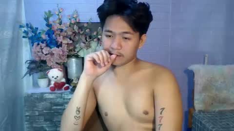 Snapshot of albertx_destroyer69 chatting on May 14, 2026, 3:02 am Albert online show from May 14, 2026, 3:02 am