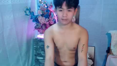 Snapshot of albertx_destroyer69 chatting on May 19, 2026, 3:02 am Albert online show from May 19, 2026, 3:02 am