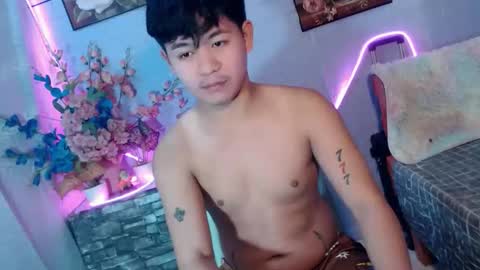 Snapshot of albertx_destroyer69 chatting on June 1, 2026, 1:29 am Albert online show from June 1, 2026, 1:29 am