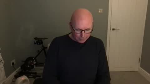 Snapshot of alc300170 chatting on November 3, 2025, 7:09 am alc300170 online show from November 3, 2025, 7:09 am