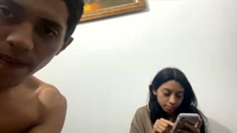 Snapshot of ale420hot chatting on December 18, 2025, 7:03 am ale420hot online show from December 18, 2025, 7:03 am