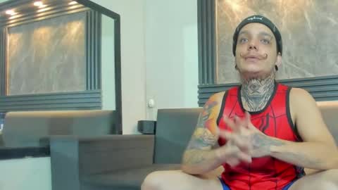 Juan de Dios Independent Model online show from December 19, 2025, 12:23 pm