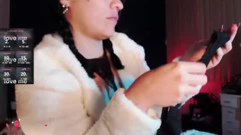 aledelo online show from December 3, 2024, 6:59 am