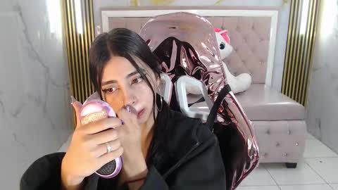 Ale online show from December 16, 2025, 1:05 pm